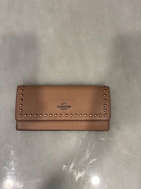 Coach Studded Leather Wallet - Blush